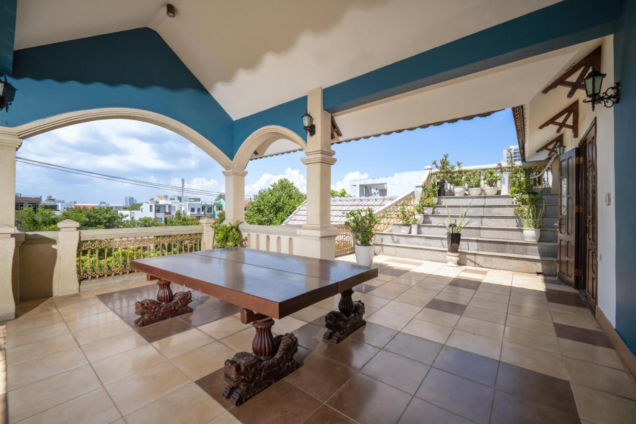 S Gan Bien Villa Da Nang